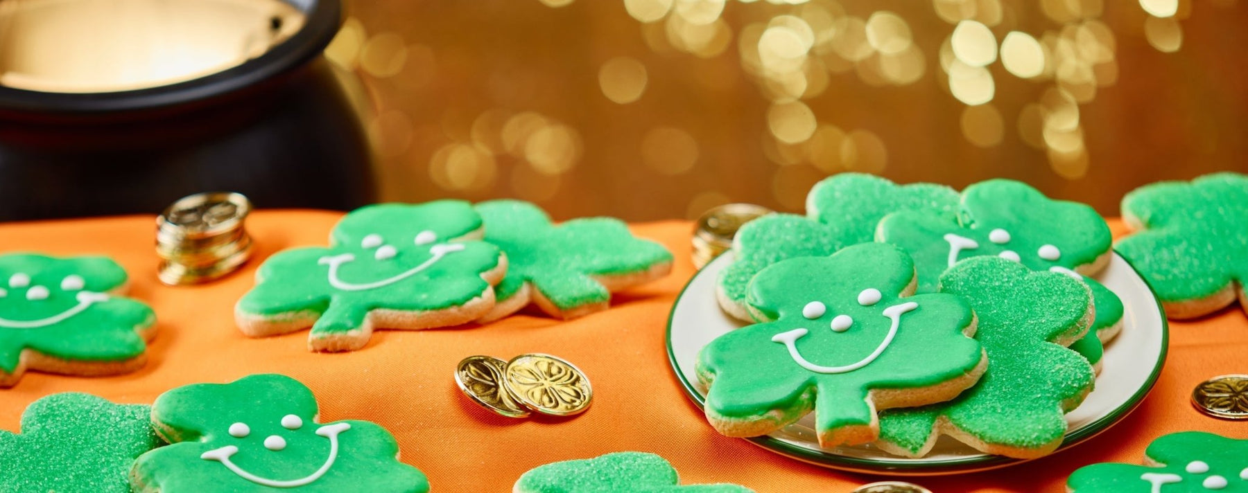 Lucky Treats: St. Patrick's Day Shamrock Cookies and Pot of Gold Gifts - SmileyCookie.com