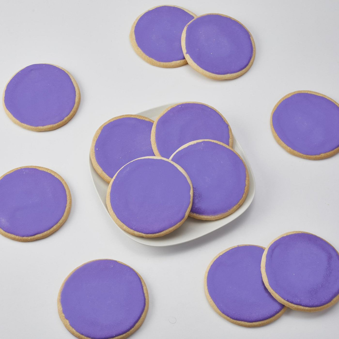 Classic Round Purple Iced Cookies — SmileyCookie.com